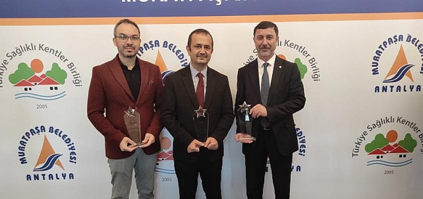 ”Ben de Varım” projesine Antalya’dan ödül