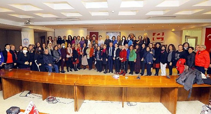 Yerel yönetimlerin kadın politikaları Efes Selçuk’ta konuşuldu