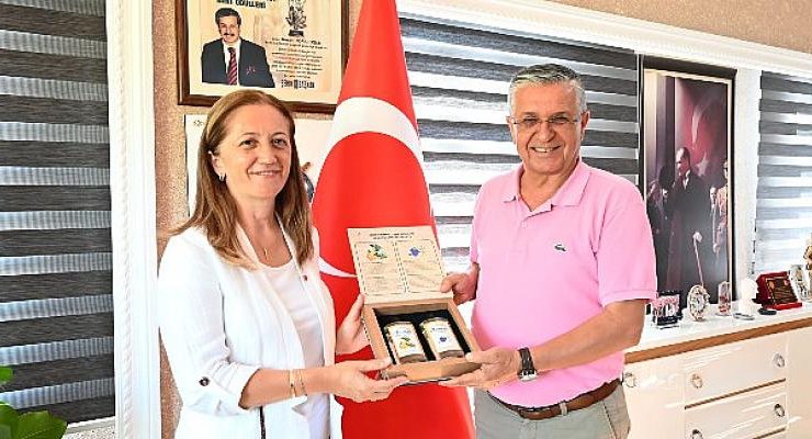 Disk Genel Başkanı Arzu Çerkezoğlu Kemer Belediyesi’nde