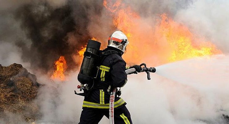 Yangın Anında Maruz Kalınan Duman ve Kimyasallar İtfaiyecileri Tehdit Ediyor